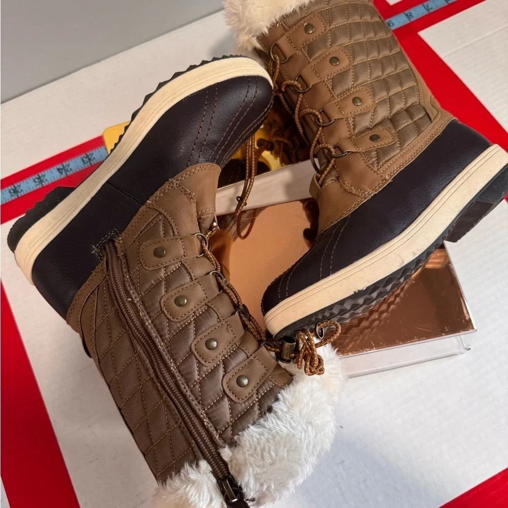 totes Quilted Brown and Black Kids Boots